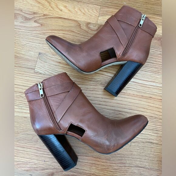 Atwell Heeled Booties - Picture 7 of 9